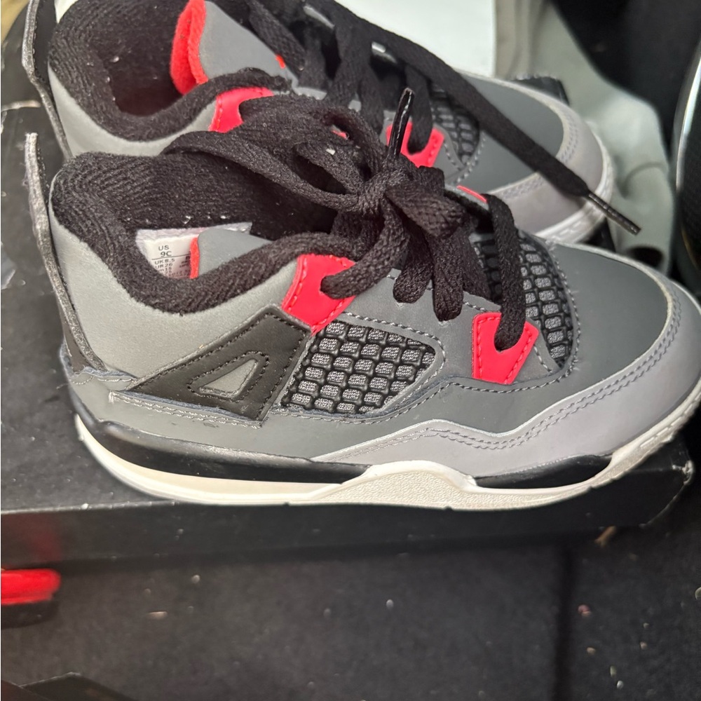 Kids Jordan Gray and Red Sneakers worn once 9c